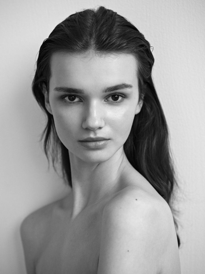 Kamila Serkuczeska - New faces (web)