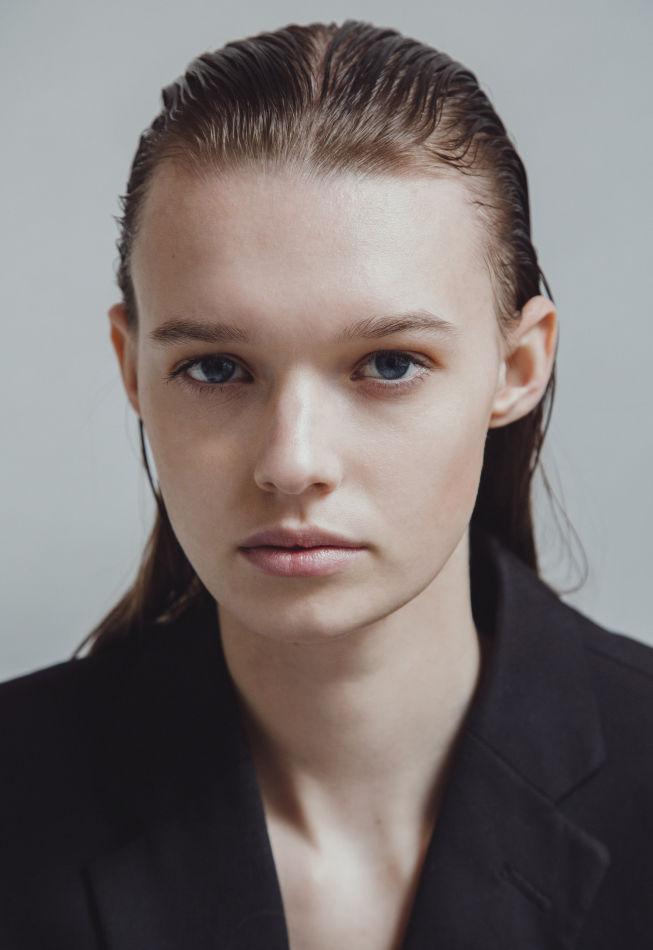 Nicol Kosinova - New faces (web)