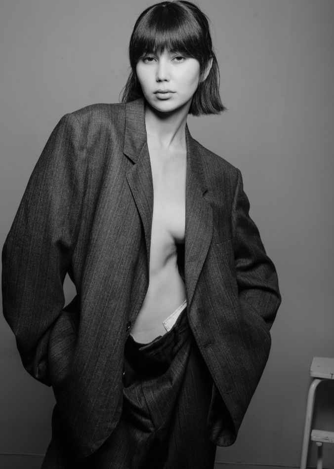 Adelina KHAN - New faces (web)