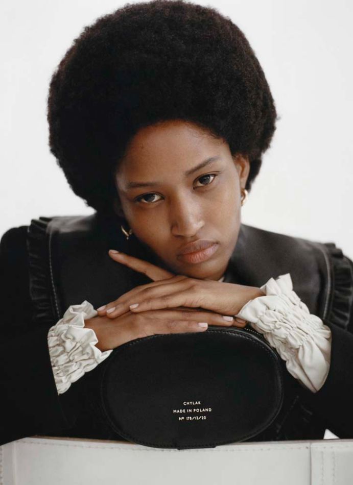 Pauline Benimana - New faces (web)