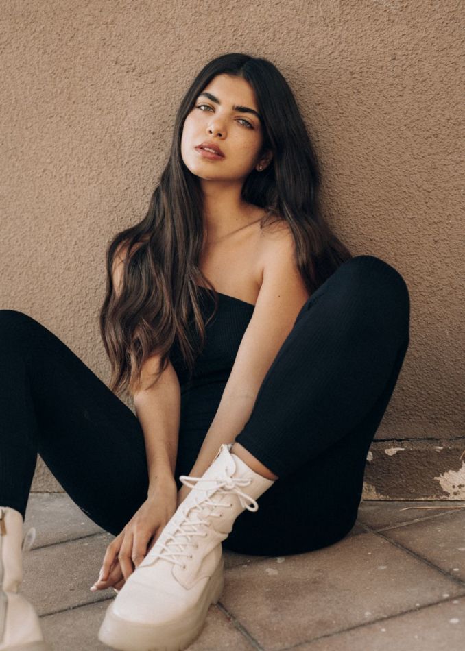 Gaia  - book thumbnail