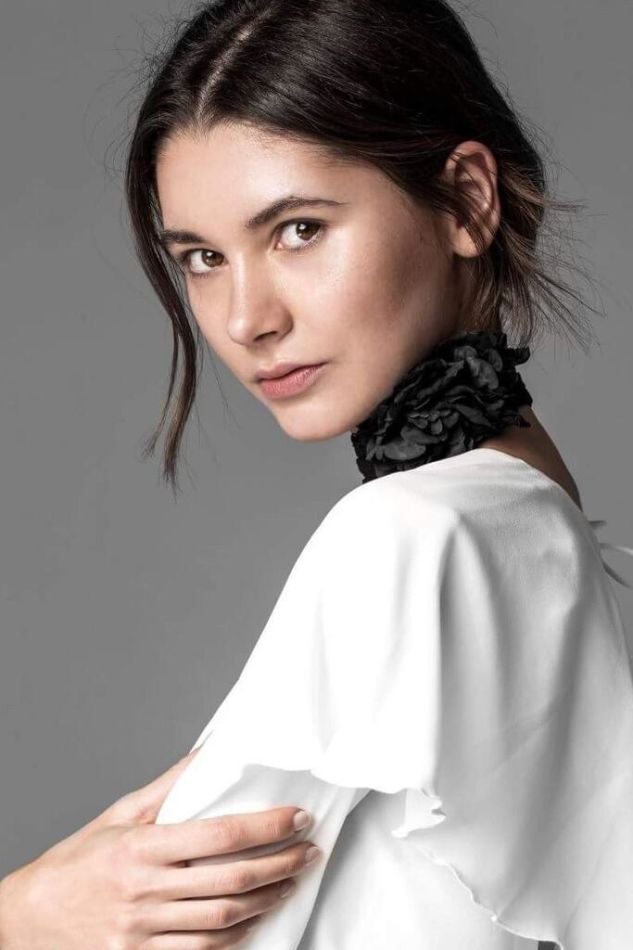 Marta M  - book large