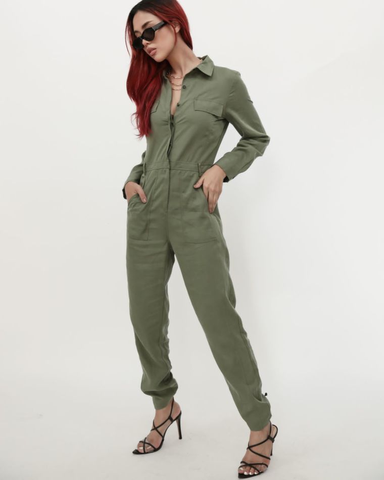 Nina  - book thumbnail