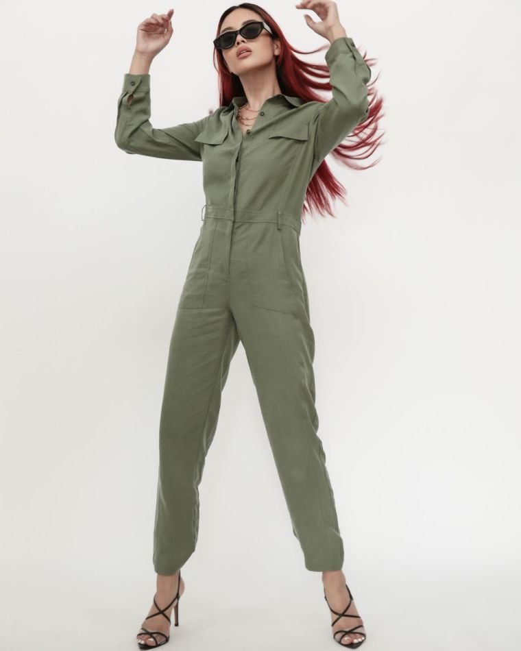 Nina  - book thumbnail