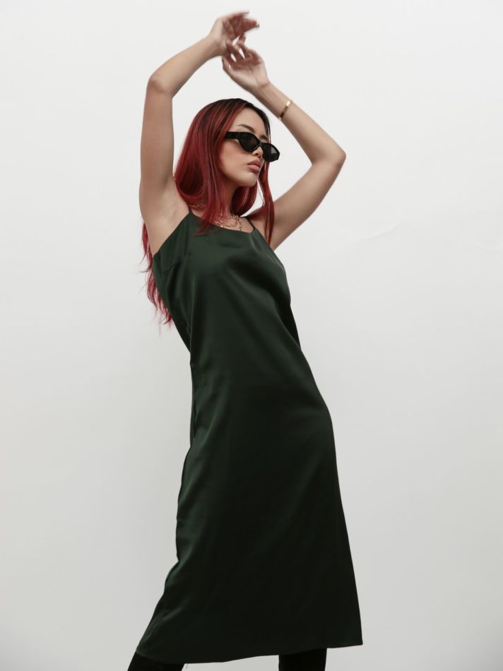 Nina  - book thumbnail