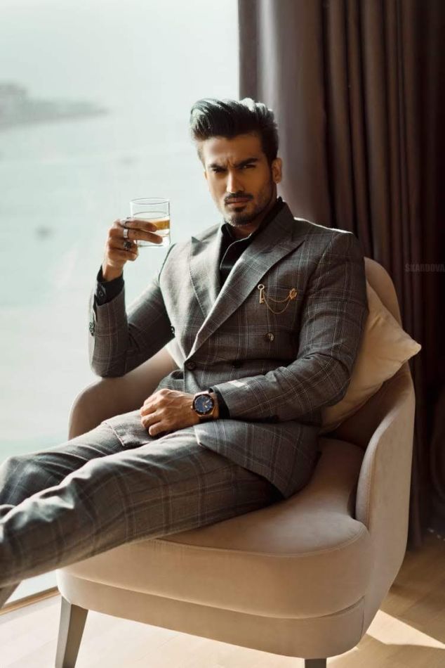 Essam  - book thumbnail