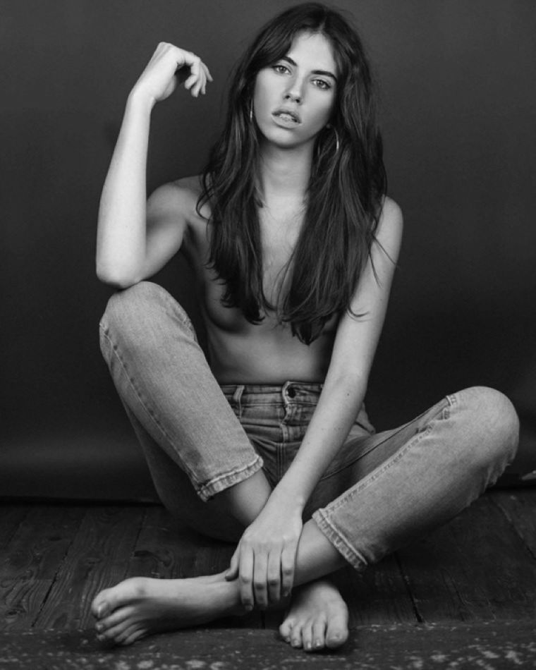 Amanda B  - book thumbnail