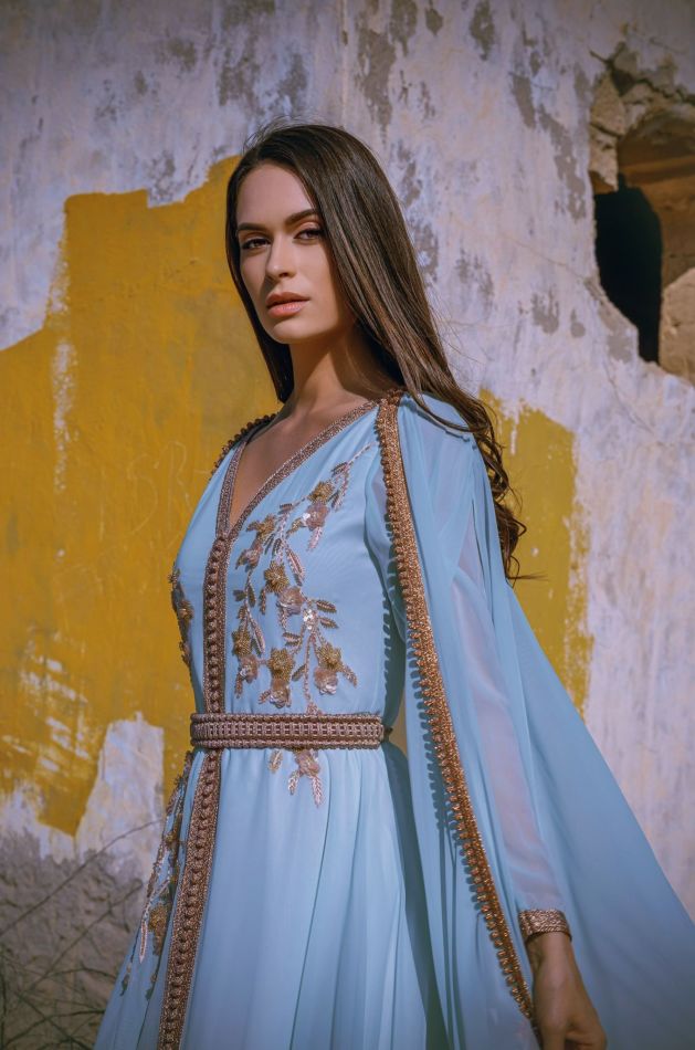 Bettina  - book thumbnail