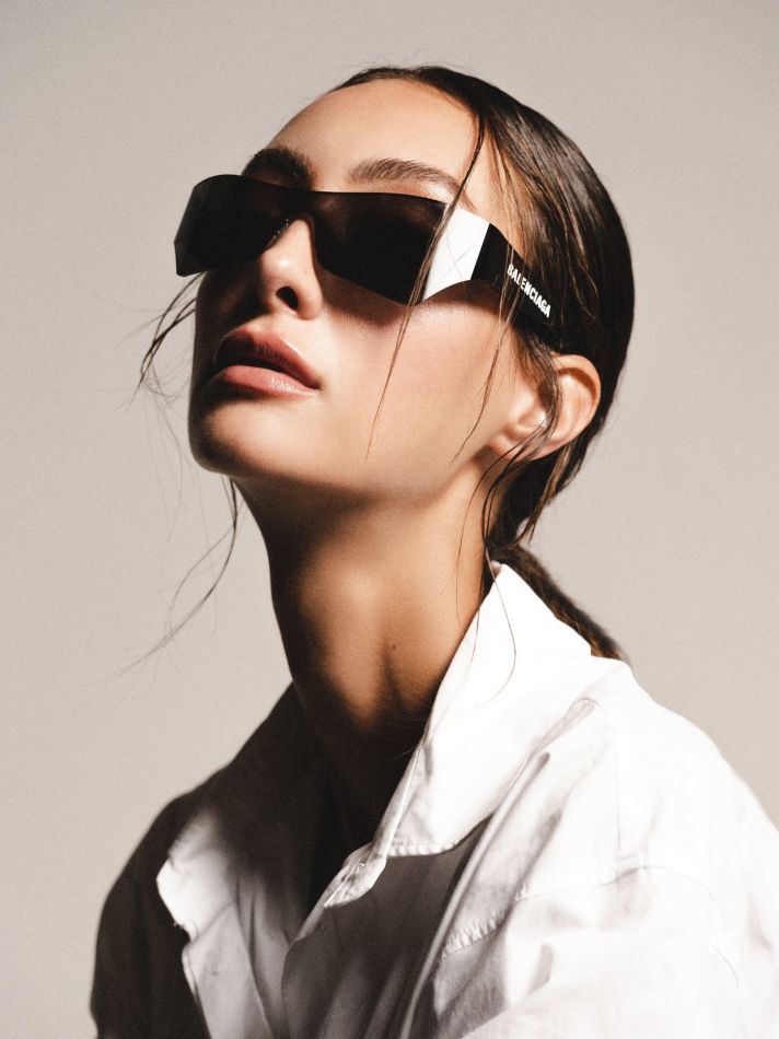 Jelena  - book thumbnail