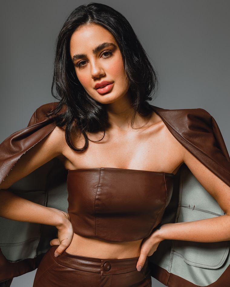 Carolina  - book large