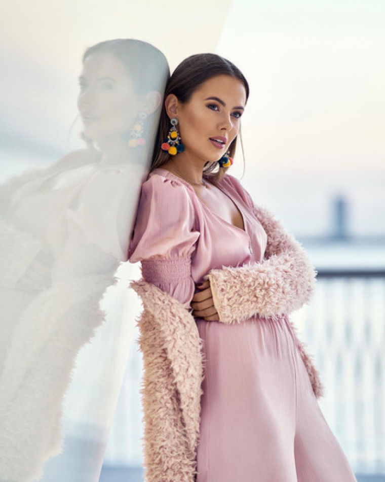 Bri  - book thumbnail