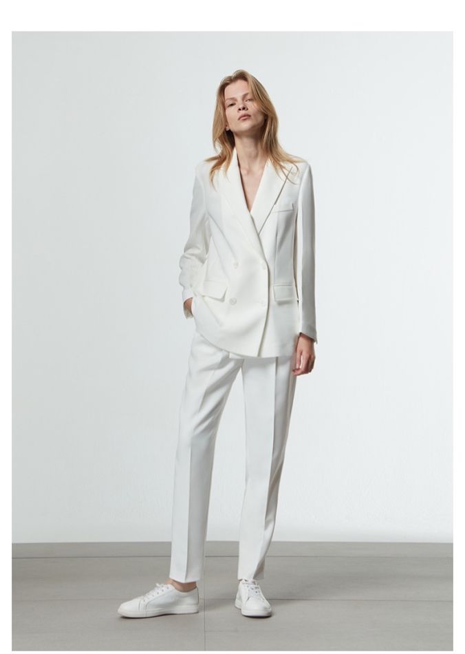 Anastasiya B  - book thumbnail