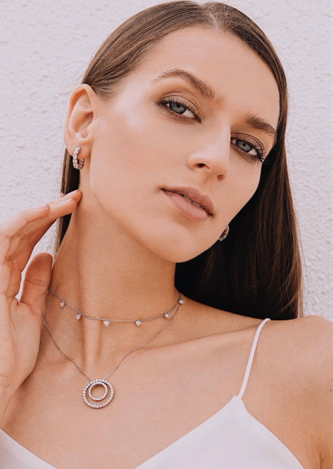 Marina  - book thumbnail