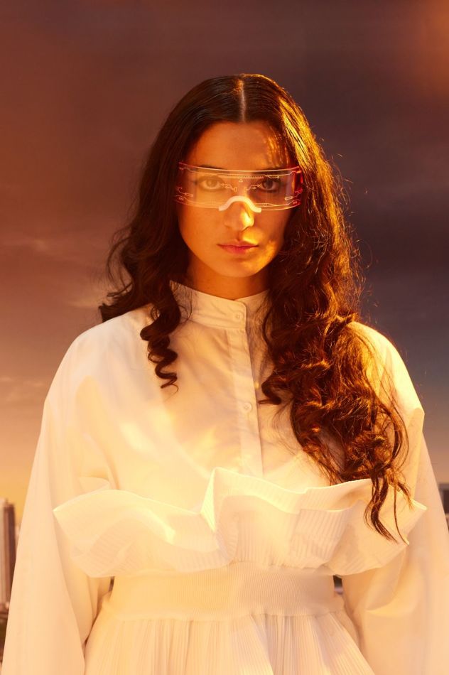 Nazanin  - book thumbnail