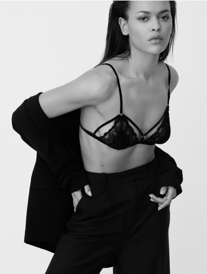 Carmen B  - book large