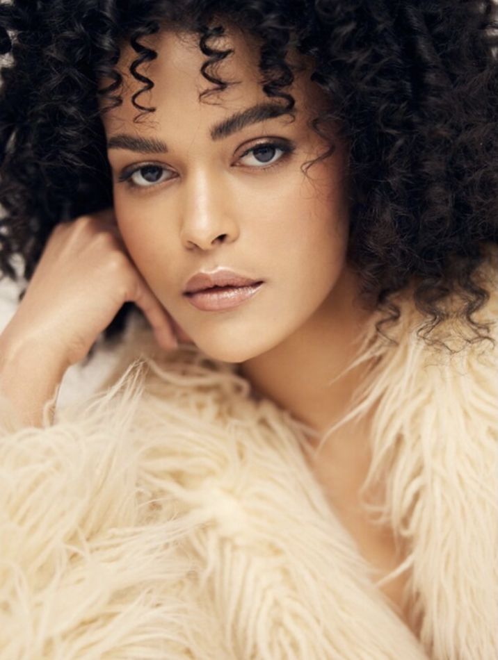 Carmen B  - book thumbnail