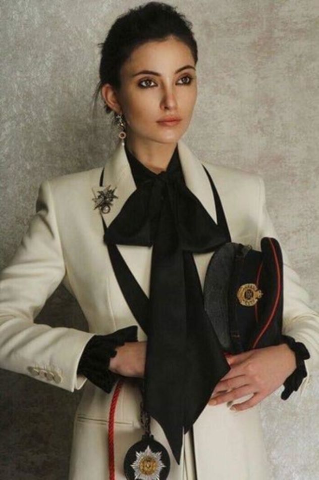 Andrea  - book thumbnail