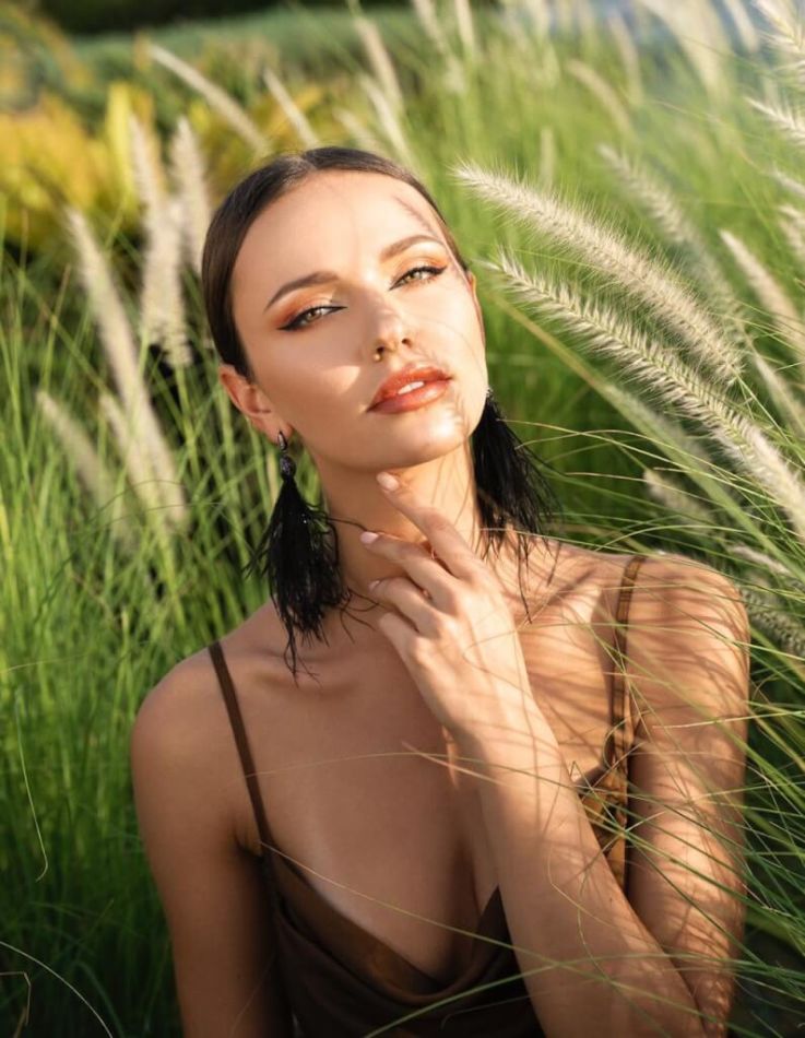 Klaudia S - book large