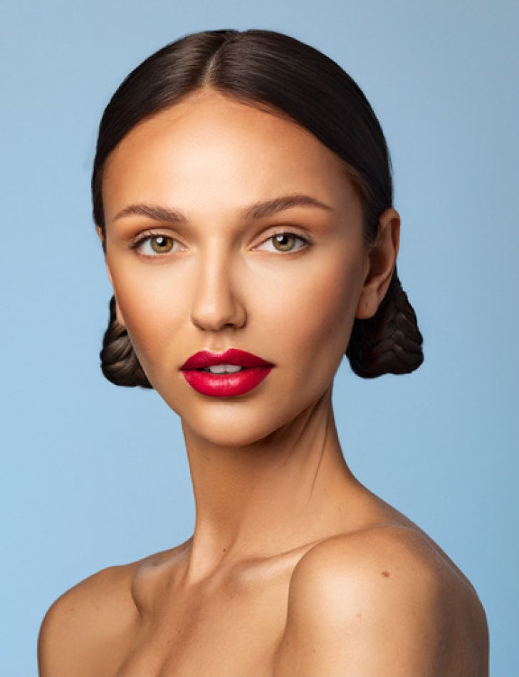 Klaudia S - book thumbnail