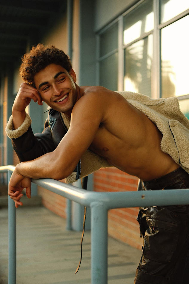Eitan Marchand - fashion model portfolio photo 13