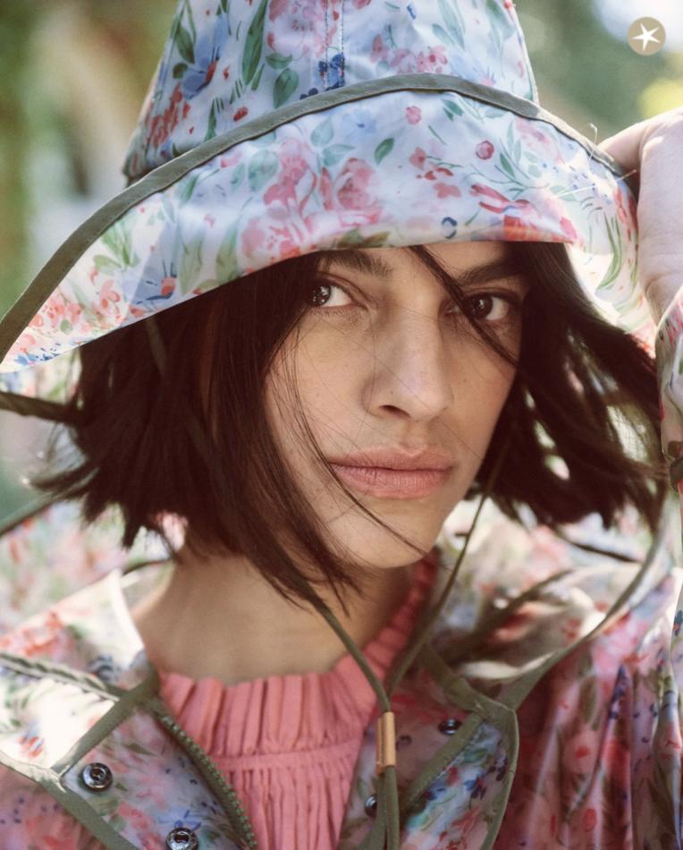 Bianca Redmerski - fashion model portfolio photo 21