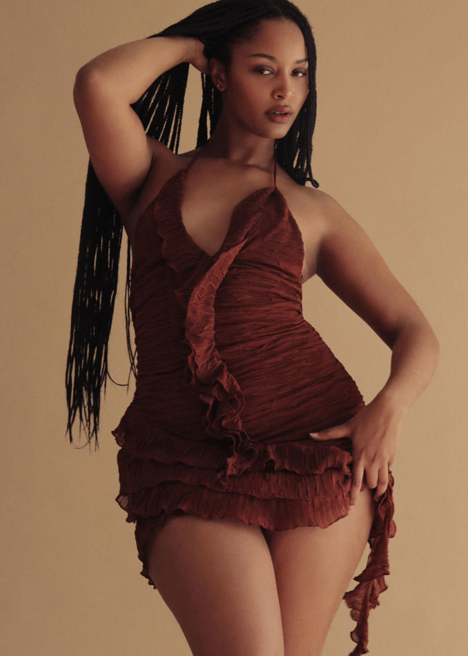 Londyn Harris - fashion model portfolio photo 16