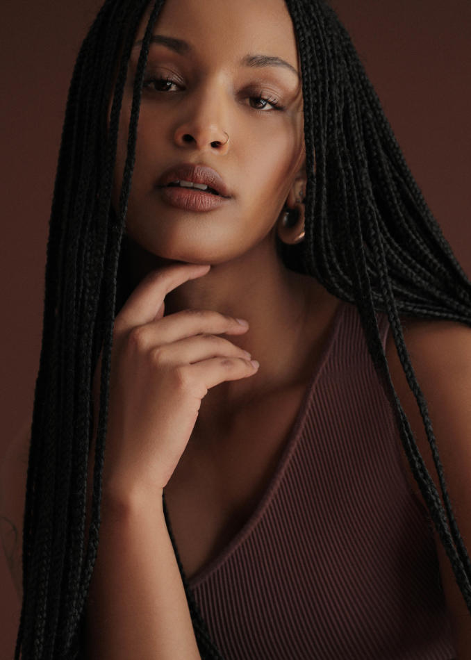 Londyn Harris - fashion model portfolio photo 1