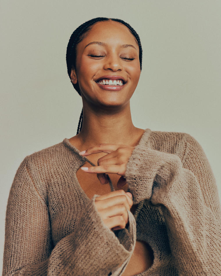 Londyn Harris - fashion model portfolio photo 3