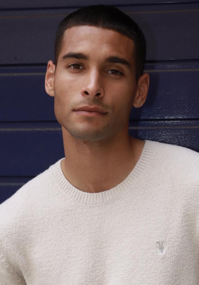 Ashley Harrack - fashion model portfolio photo 19