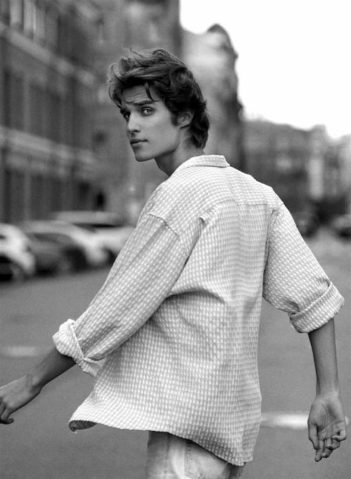 Alexander Blinov - fashion model portfolio photo 26