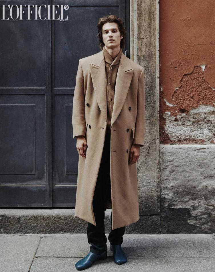 Alexander Blinov - fashion model portfolio photo 5