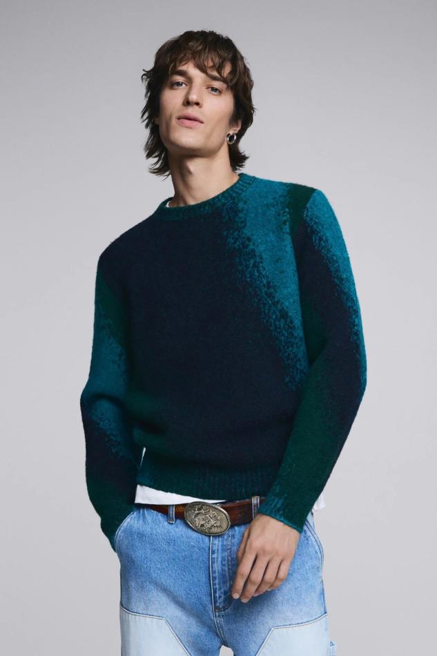 Alexander Blinov - fashion model portfolio photo 9