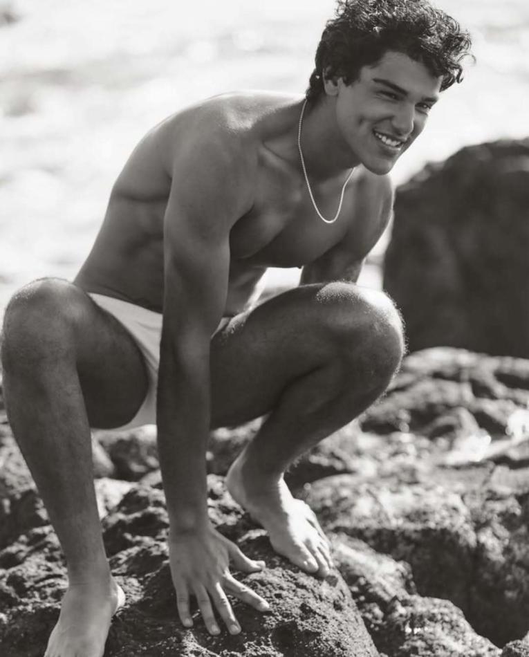Omar Metwally-Garcia - fashion model portfolio photo 4