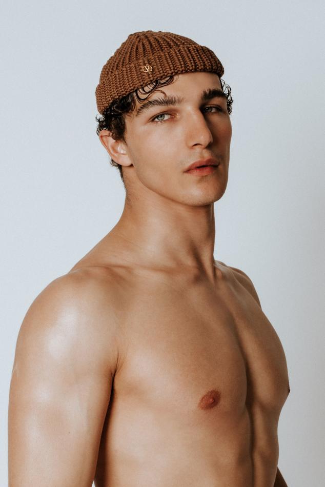 Sacha Bilal - fashion model portfolio photo 7