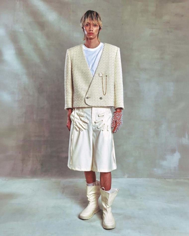 Maxx Von Pingel - fashion model portfolio photo 4