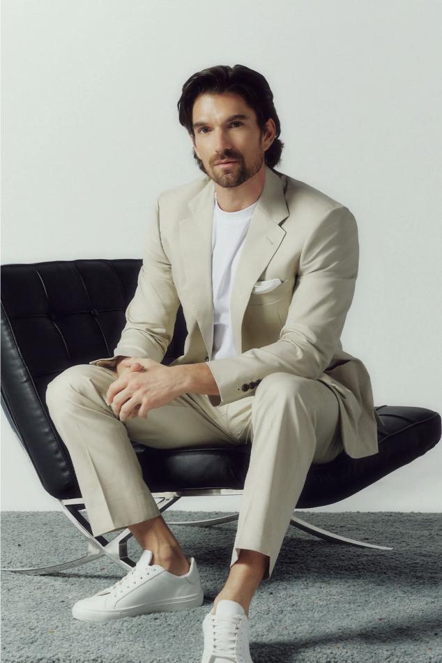 David Sanz - fashion model portfolio photo 3