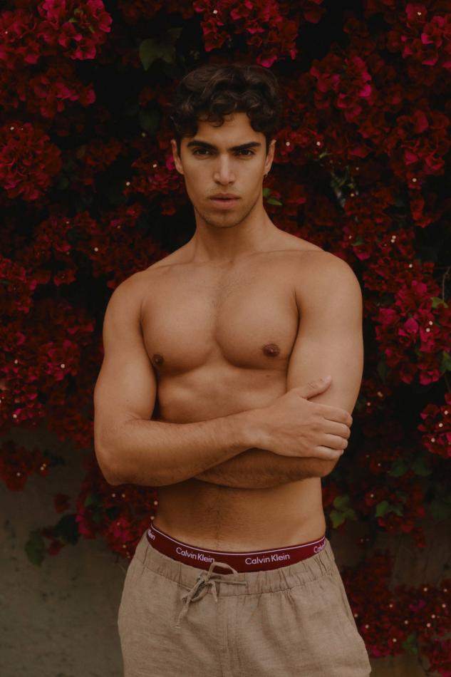 Leonardo Rocha - fashion model portfolio photo 27