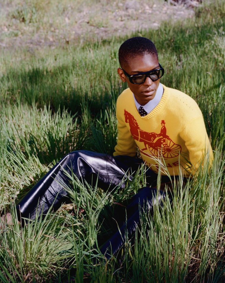 Kamari Moore - fashion model portfolio photo 4