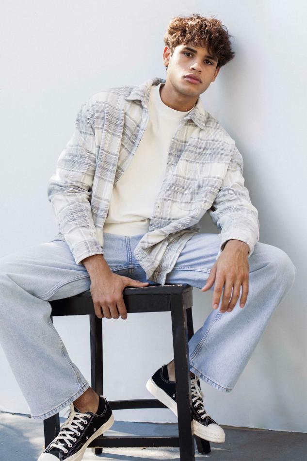 Anthony Quiñones - fashion model portfolio photo 12