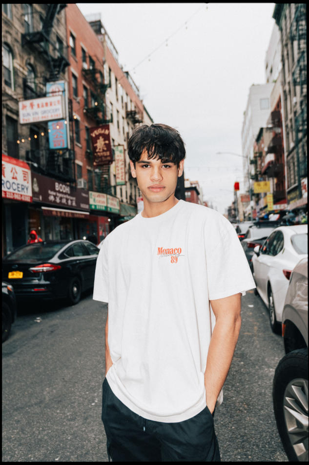 Anthony Quiñones - fashion model portfolio photo 19