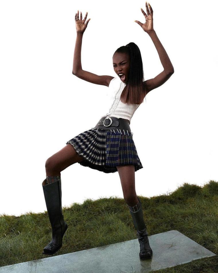 Esther Samuel - fashion model portfolio photo 14