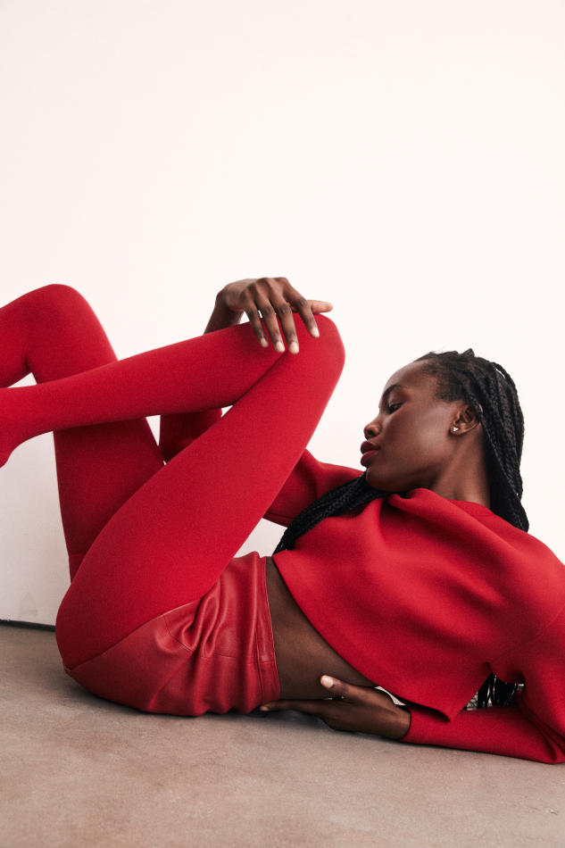 Esther Samuel - fashion model portfolio photo 22