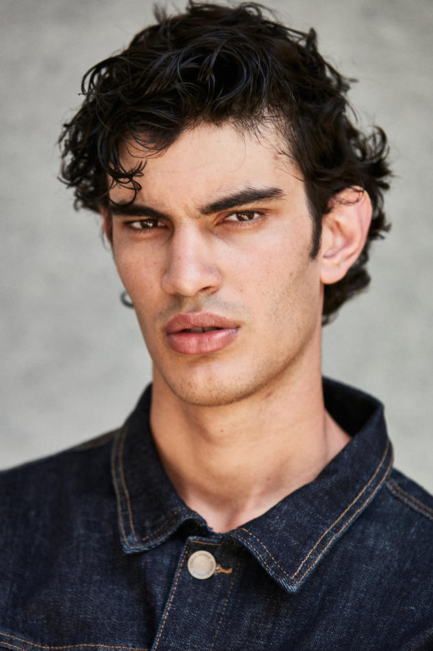 Lucas Goncalves - fashion model portfolio photo 1