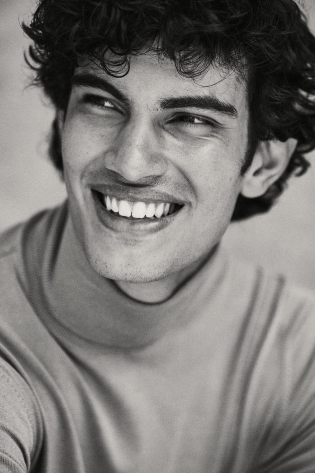 Lucas Goncalves - fashion model portfolio photo 7