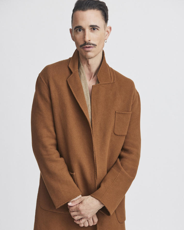 Laurent Caillat - fashion model portfolio photo 3