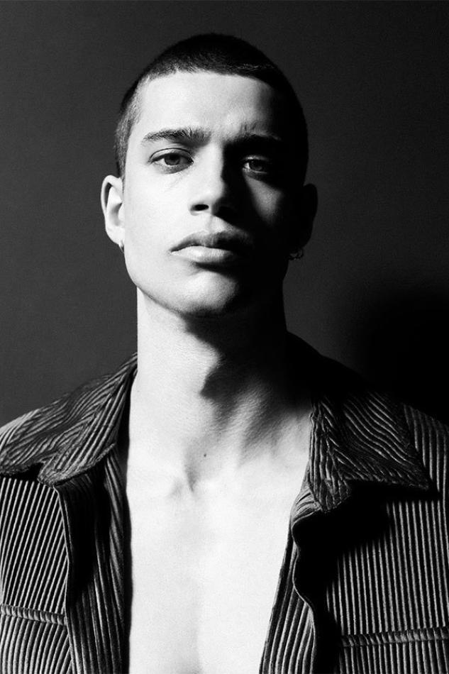 Miguel Vital - fashion model portfolio photo 13