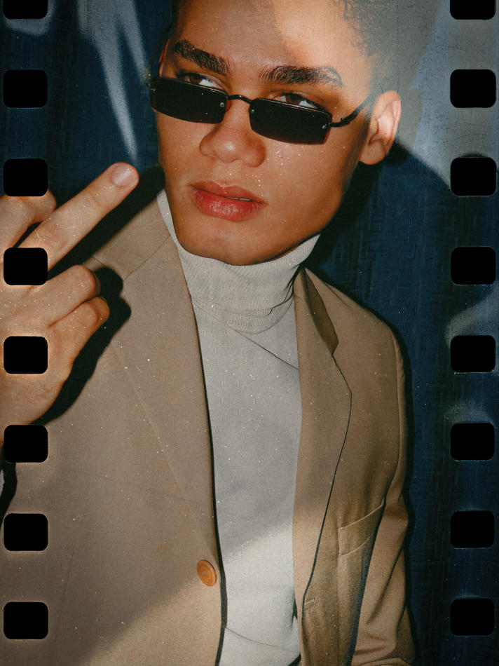 Ender Paulino - fashion model portfolio photo 15