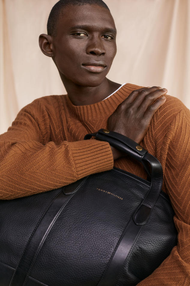 Fernando Cabral - fashion model portfolio photo 8