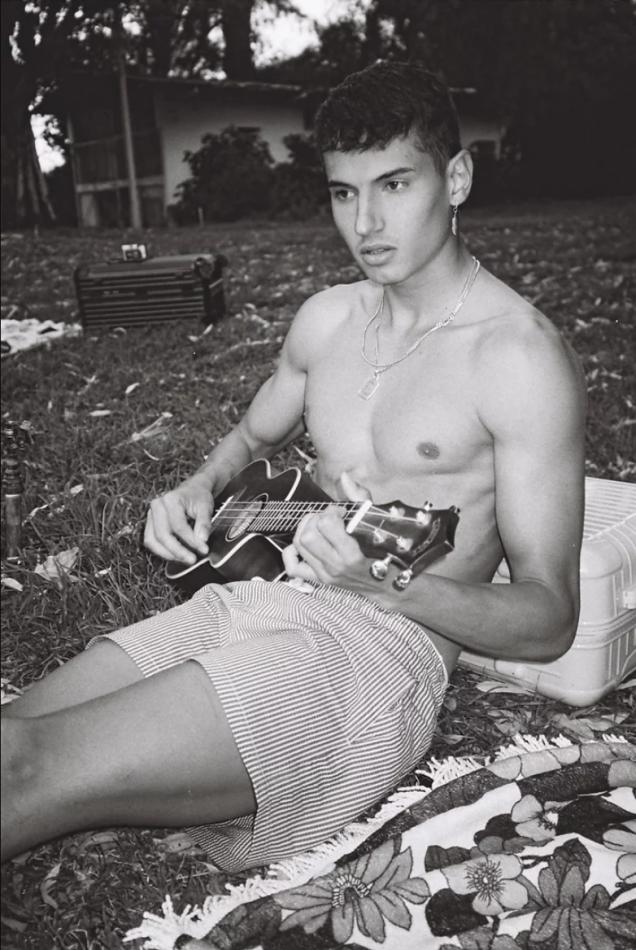 David Selihove - fashion model portfolio photo 10