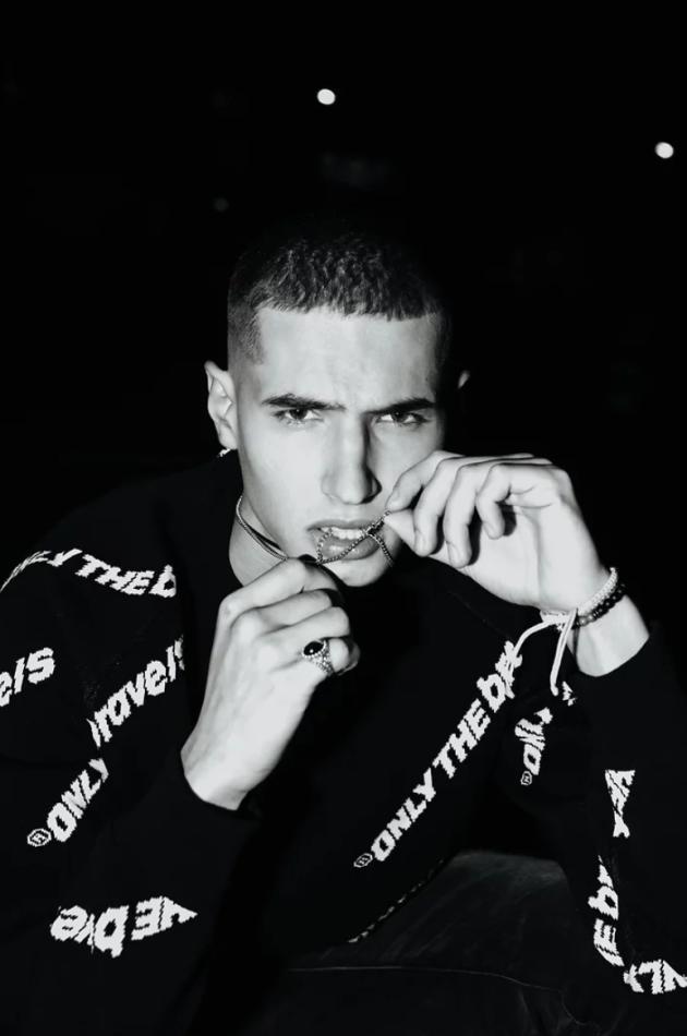 David Selihove - fashion model portfolio photo 14